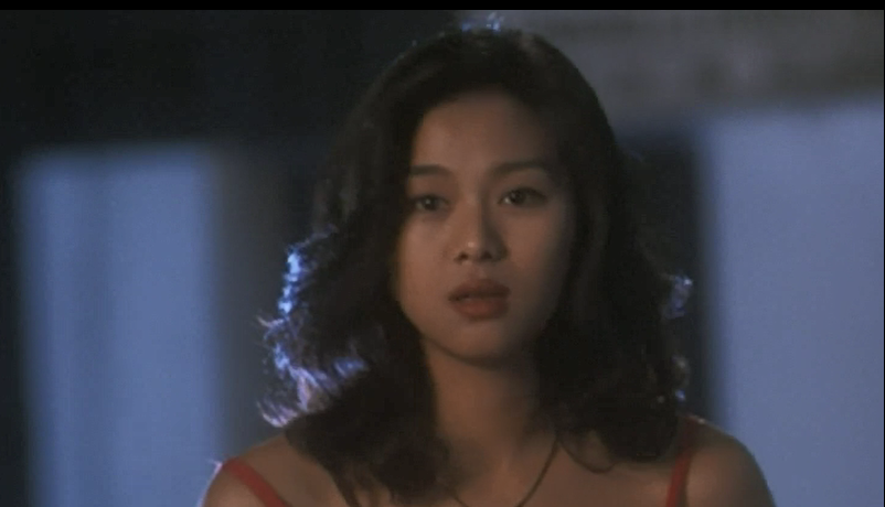 1993年的电影《哪个少女不多情之脱的诱惑》主演张国柱、姚正青、吴雪雯、许蓓、林伟等，讲述几个美少女的寻爱故事。